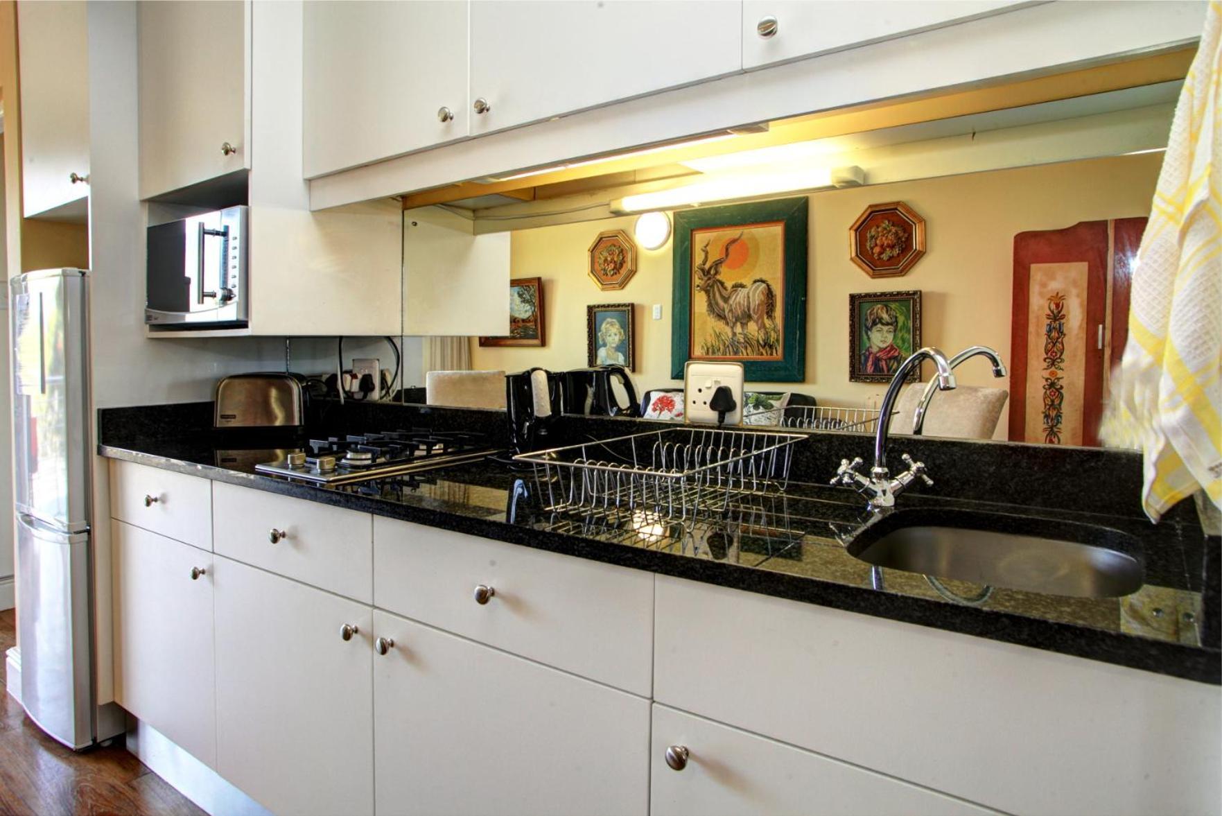17Onwellington Apartments George Extérieur photo